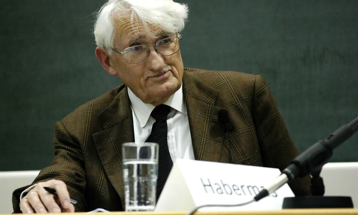 Habermas: Die Bürger machen die Gesetze mit