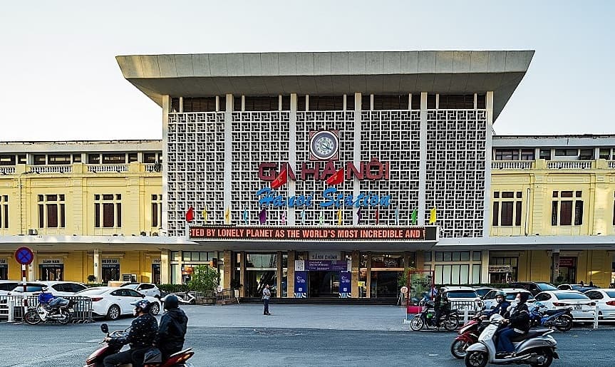 Soll der Bahnhof Hanoi umziehen?
